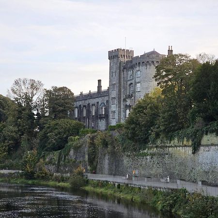 Penthouse Apartment Kilkenny Dış mekan fotoğraf